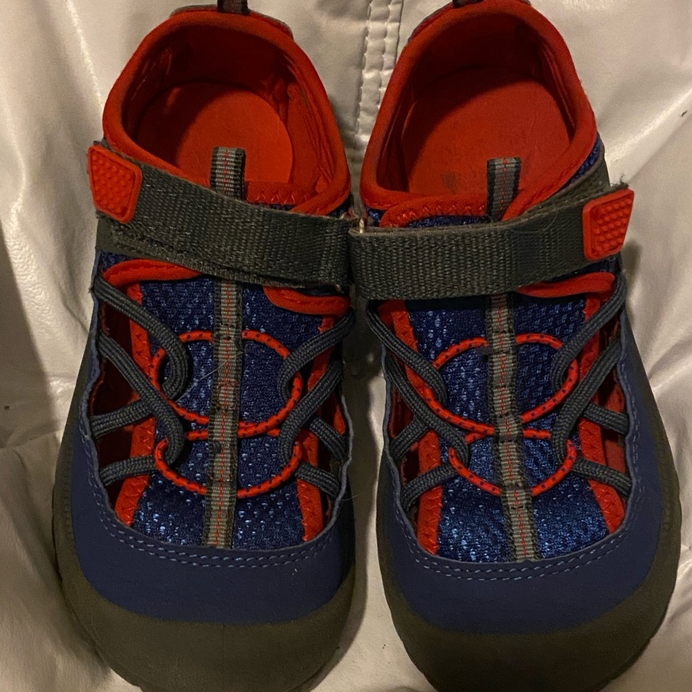 Boys Osh-Kosh sandals